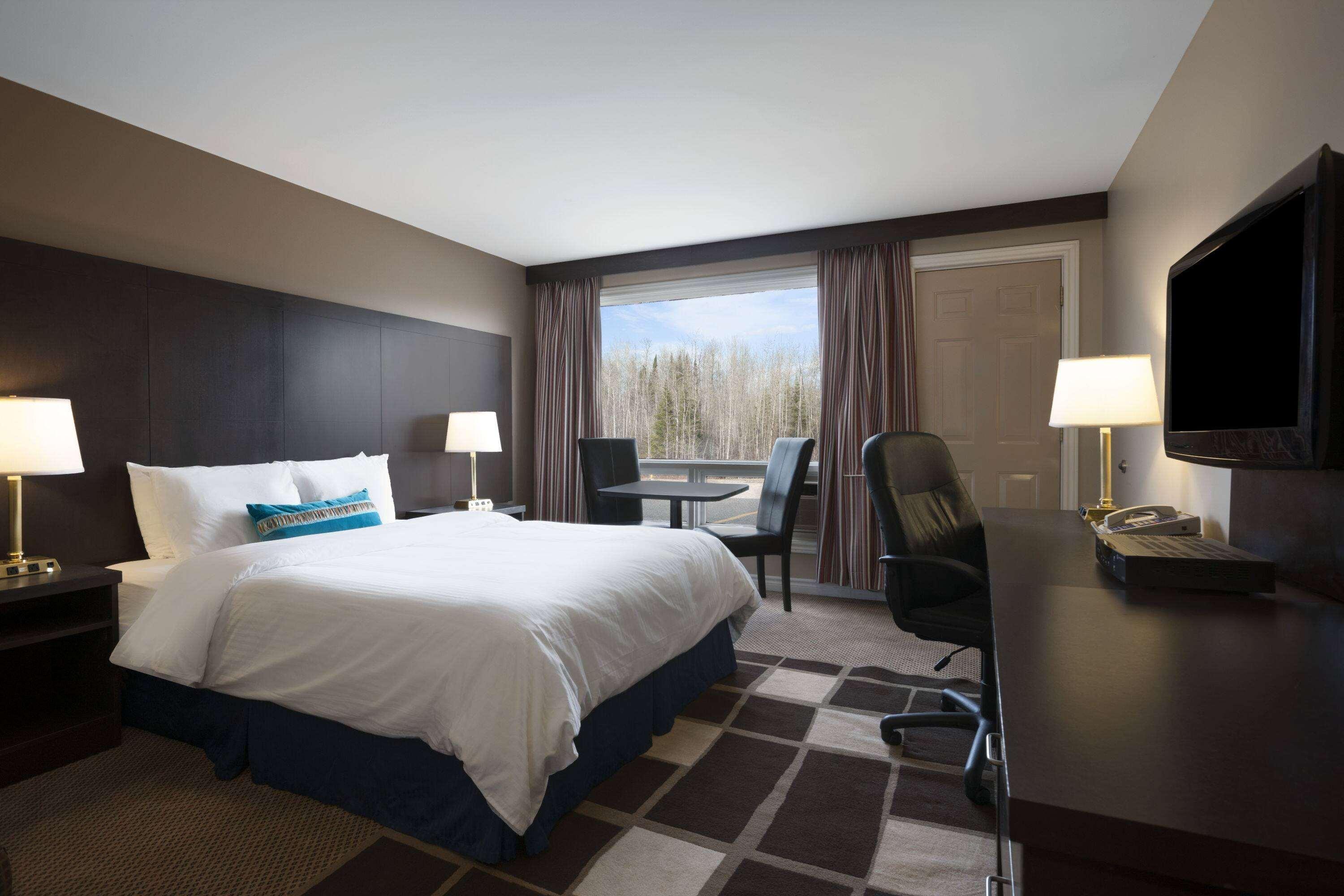 Travelodge By Wyndham Kapuskasing Exterior photo