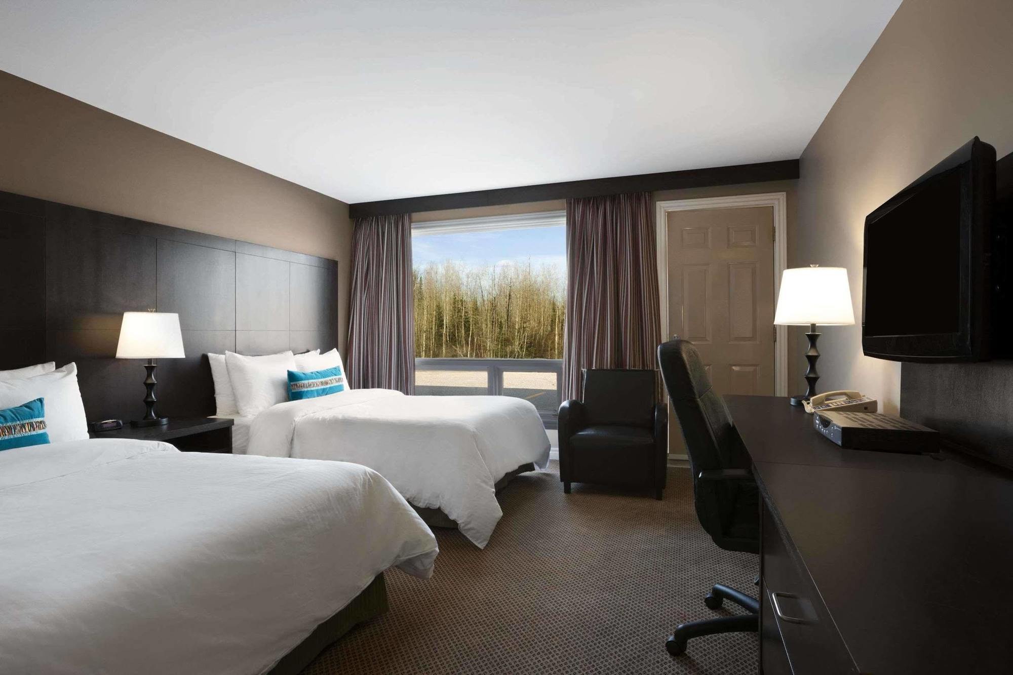 Travelodge By Wyndham Kapuskasing Exterior photo